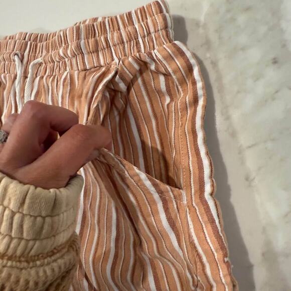 Billabong Road Trippin Elastic Walk Shorts Womens Small Cinnamon Mid Rise Summer - Picture 3 of 6